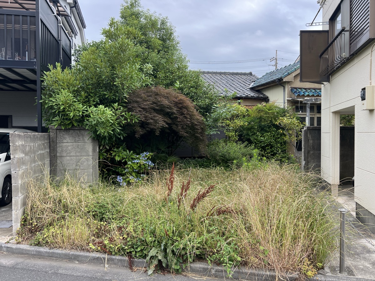庭じまい施工前